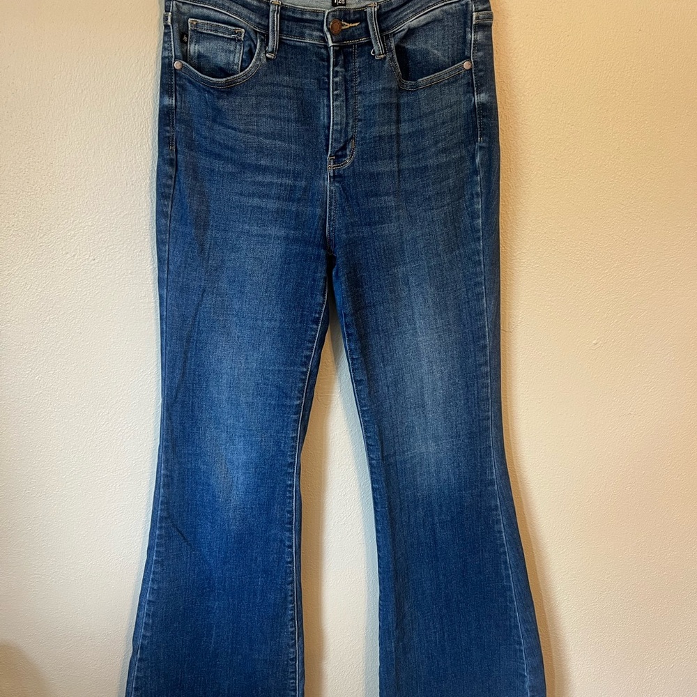 Judy Blue Dark Blue Flare Jeans
